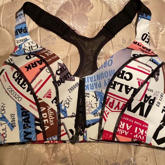 IVY PARK Other - Adidas x Ivy Park